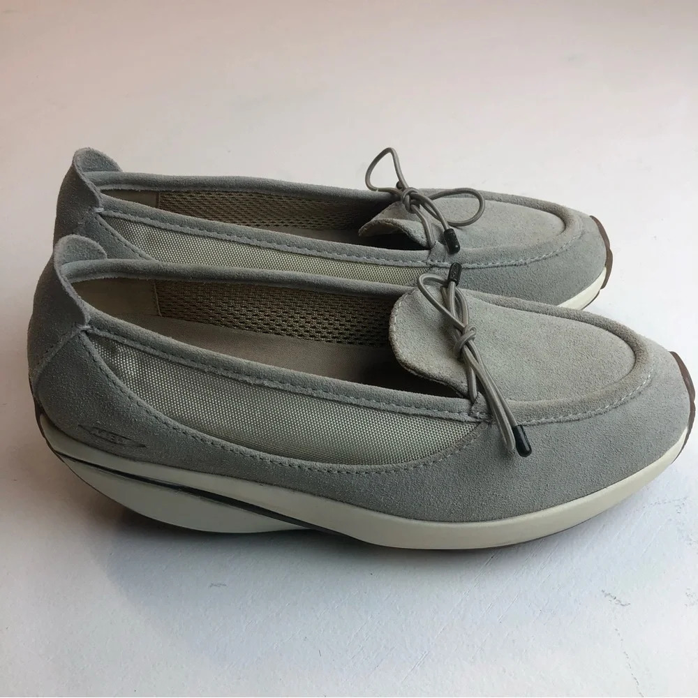 MBT Taupe Gray Suede Slip On Performance Loafers Size 4-4.5